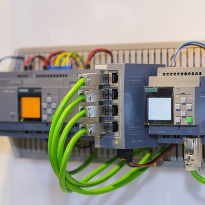 Neuer Original-PLC 51405098-100 mit 1-Jahresgarantie
